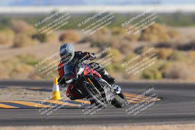 media/Nov-06-2023-Moto Forza (Mon) [[ce023d0744]]/3-Intermediate Group/Session 5 (Turn 4)/
